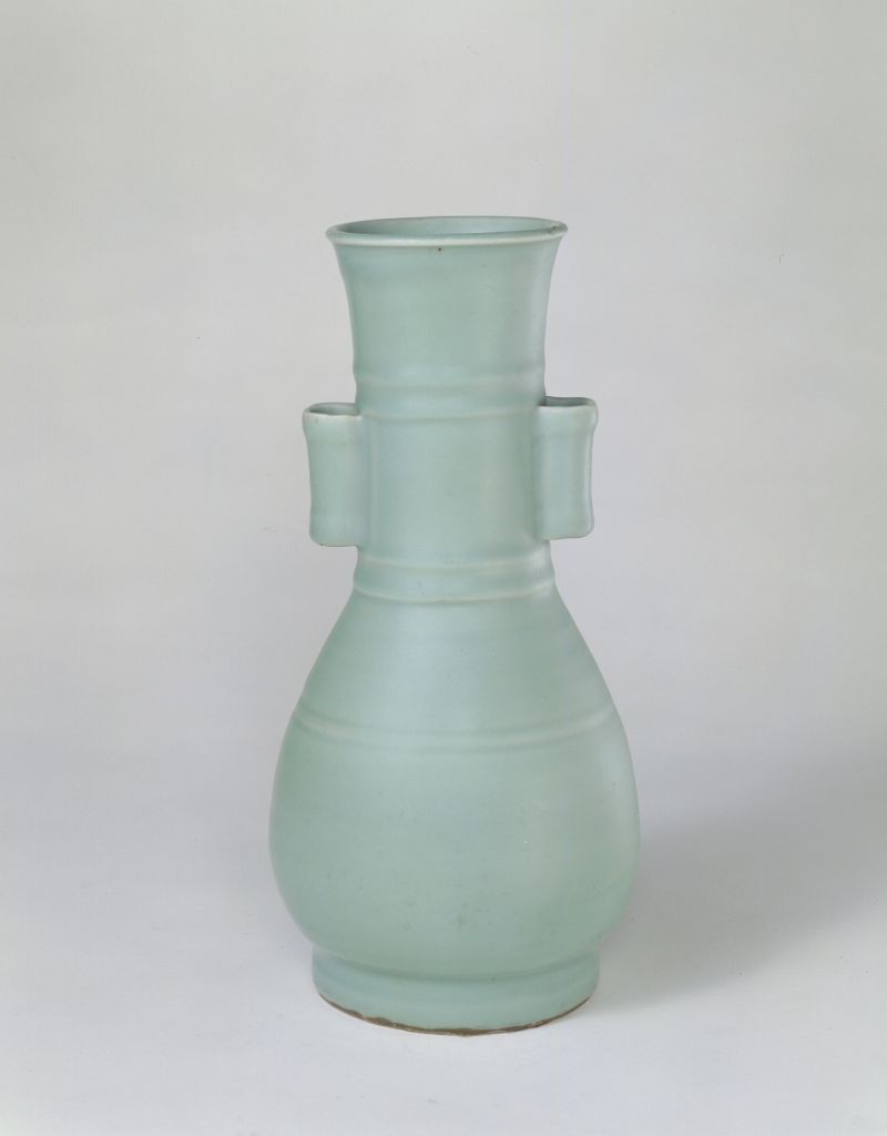 图片[1]-Longquan Kiln Blue Glazed Ear String Vase-China Archive